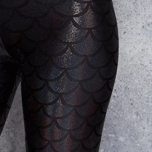 Blackmilk MERMAN LEGGINGS 2.0 - LIMITED NWT